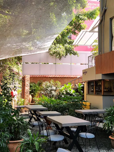 Gulmohar Bar & Curryhouse