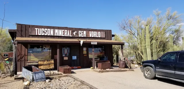 Tucson Mineral & Gem World