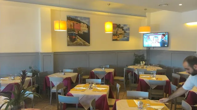 Lo Scoglio Pizza & Restaurant