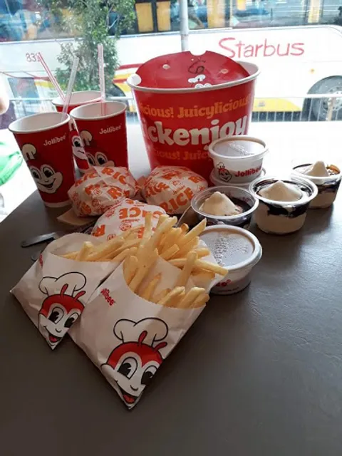 Jollibee - SM City Valenzuela