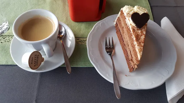 Sportstüberl Sky Café