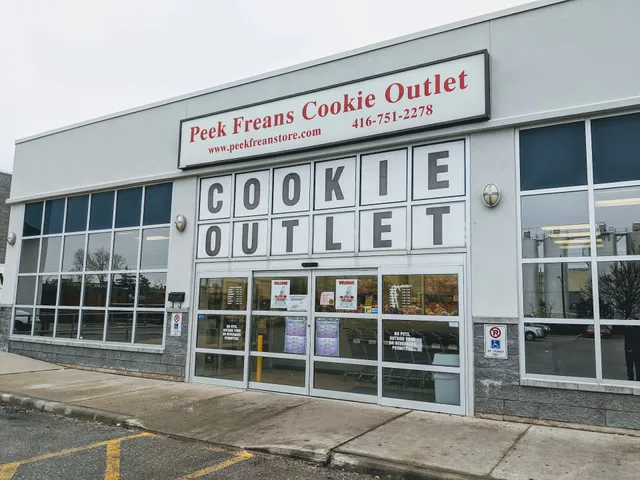 Mondelez (Peek Freans) Cookie Outlet Store