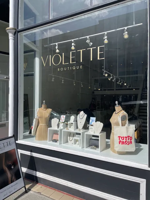 Violette Boutique