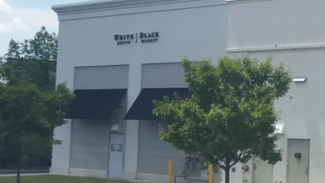 White House Black Market