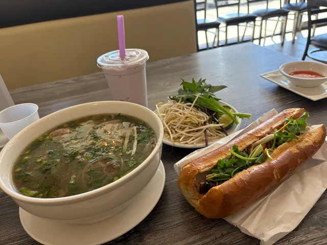 Highland pho and grill