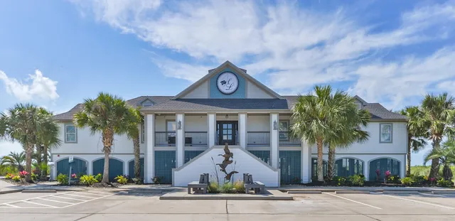 Harborwalk Lodge on the Bay