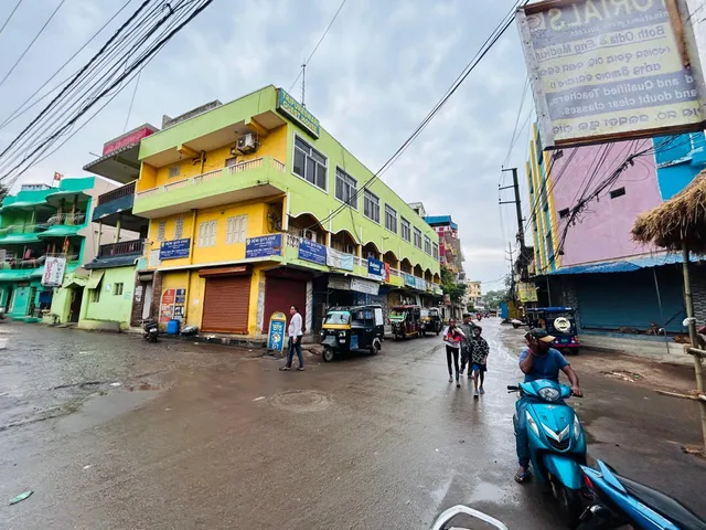 OYO Tripureswari Guest House