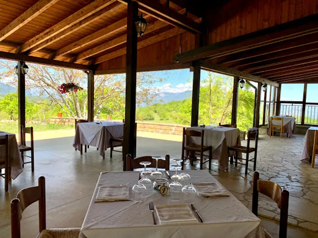 Terrae Eremis: Ristorante, Bar, B&B