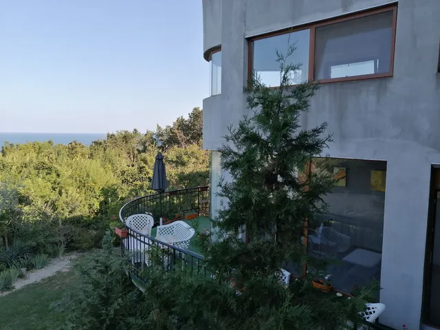 Sea View Family Hotel