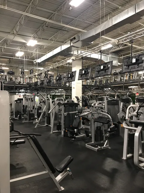 Crunch Fitness - Ocean Township