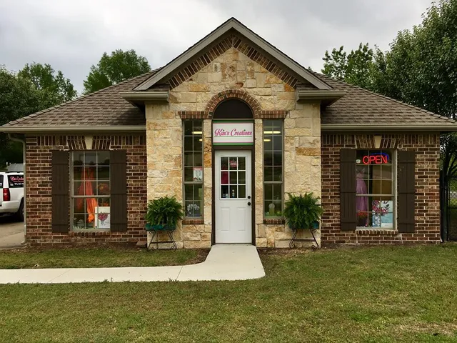 Kim's Creations Flowers