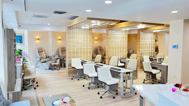 Mani Pedi Cherry Creek