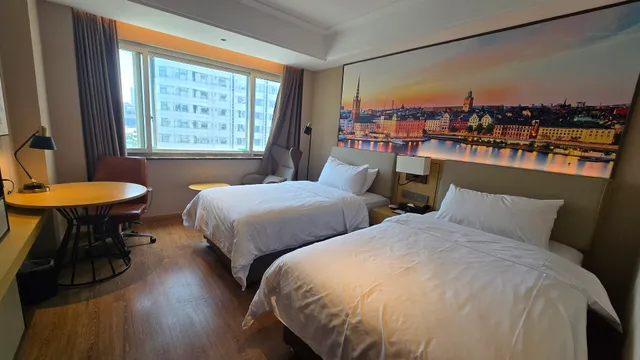 维也纳国际酒店