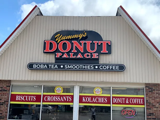 Yummy's Donut Palace Warrensburg