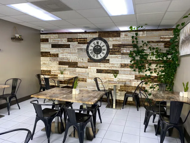 Island Naturals Cafe