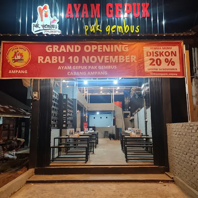 Ayam Gepuk Reborn, Ampang