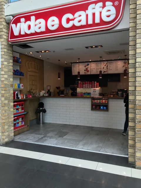 vida e caffè Piazza St Johns