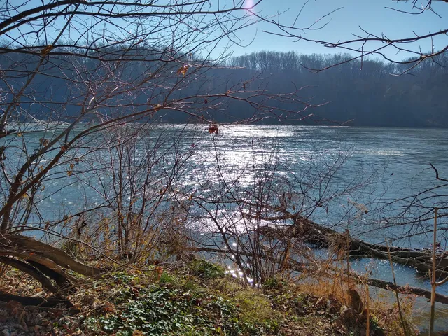 Carderock Recreation Area Parking Lot