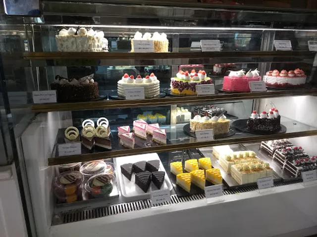 Nandini Sweets & Bakery