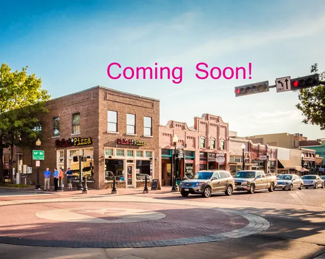 Lyla's: Clothing & Gifts