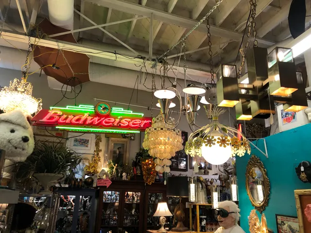 Sunny Dunes Antique Mall