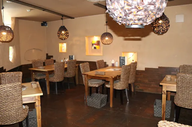 アジアンカフェダイニングＣＨＩＴＡＣＨＩＴＡ鷲宮店