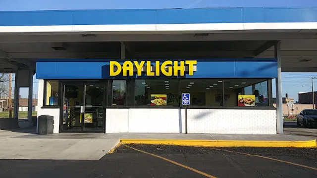 Daylight Donuts