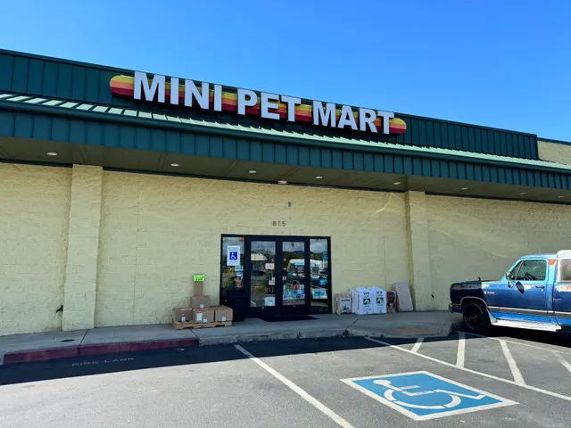Mini Pet Mart