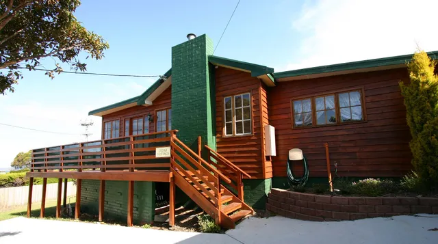 Cedar Cottages Blackmans Bay