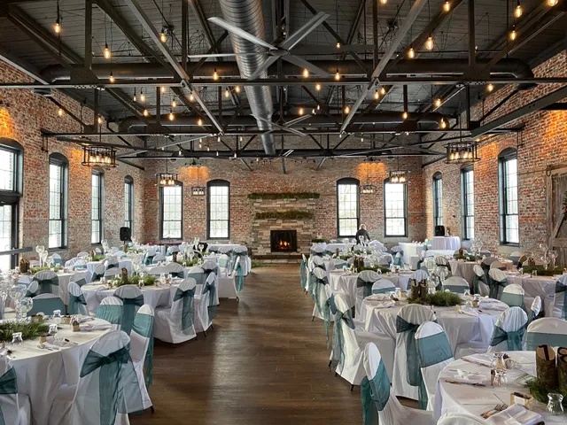 Zero Dock Street Restaurant, Bar & Event Center