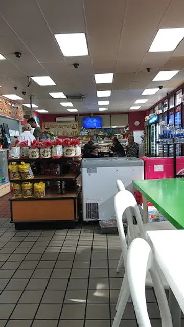 Mercado La Fiesta