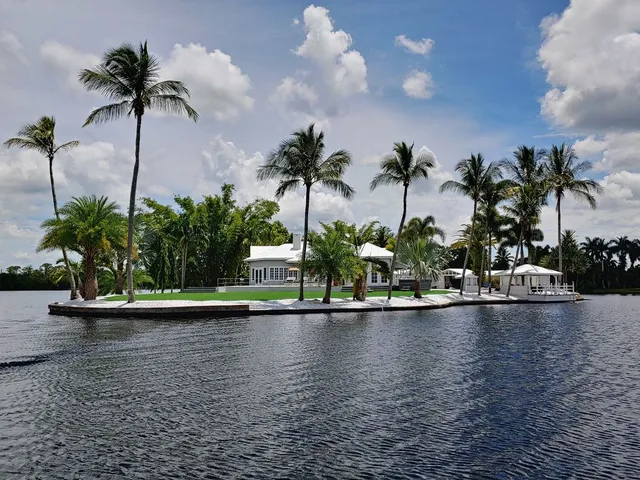 Grace River Island Resort