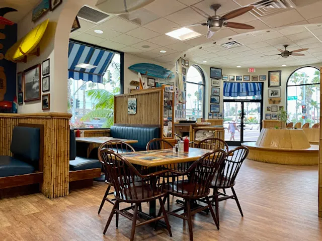 Beach Break Cafe