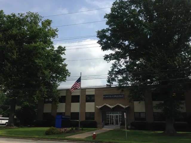 Fortis College in Cuyahoga Falls