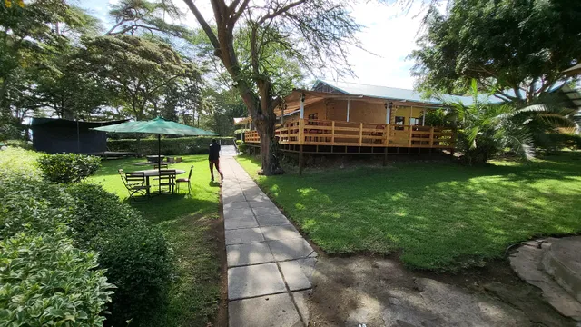 Fish Eagle Inn & Campsite