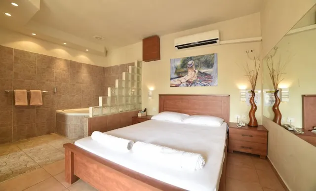 צימרים בהוד השרון - האושר