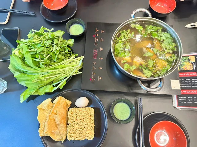 Lẩu Gà Ớt Hiểm ORIN