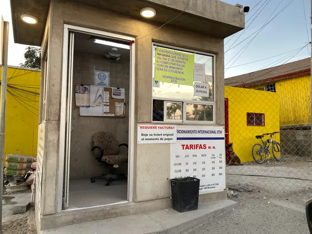 Pension de Trailers Otay