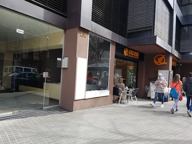 Vivari - Cafeteria & Restaurant