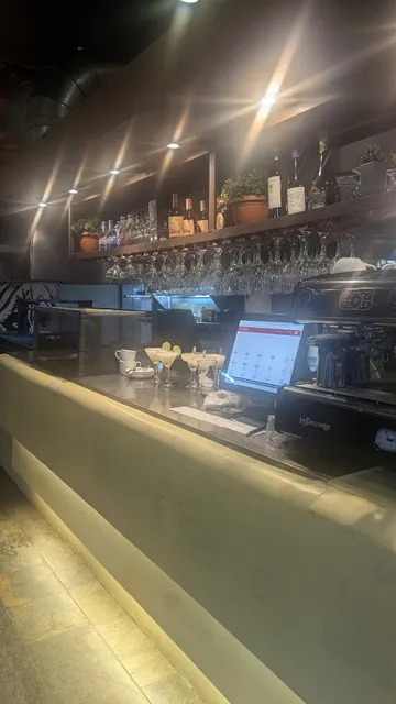 Restaurante Mulata Criolla (Cocina Típica Antioqueña, Italiana)