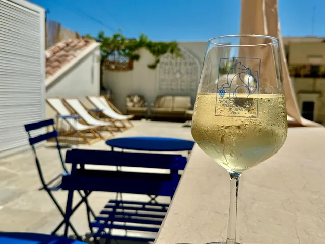 Volpe e Uva Winesuites & Spa