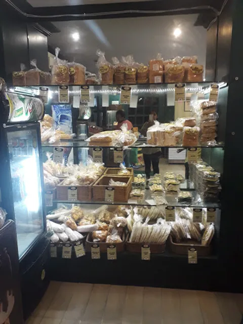 Unibic French Loaf Bakery and Cafe | Cake Shop in Sarat Bose Road Kolkata