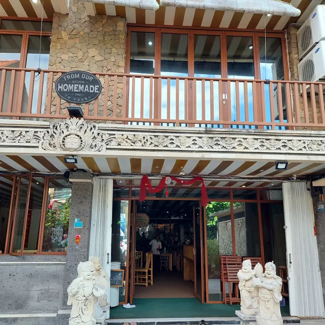 Nature Love Homemade Plant-based Vegan Vegetarian Restaurant