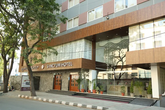 I.V Sanctum Hotel