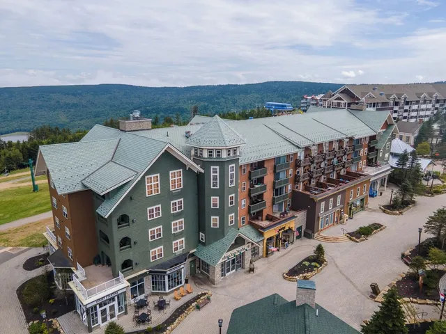 Highland House Condominiums