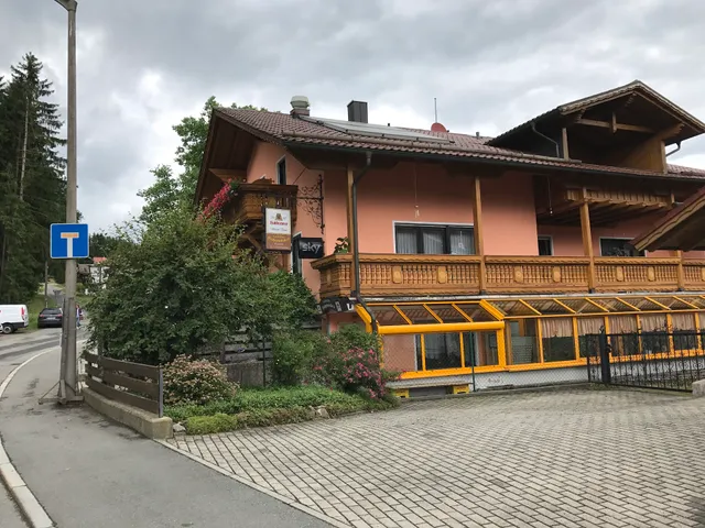 Gaststätte Pension Eichertsüberl