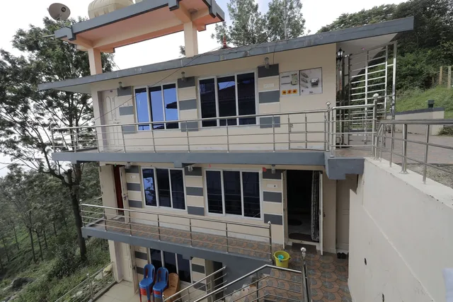 Coonoor Mountain Stay by lex stays