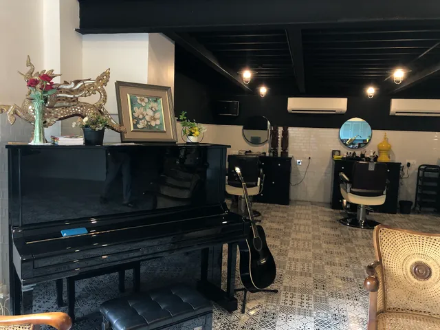 The Gentlemen's Club Barbershop