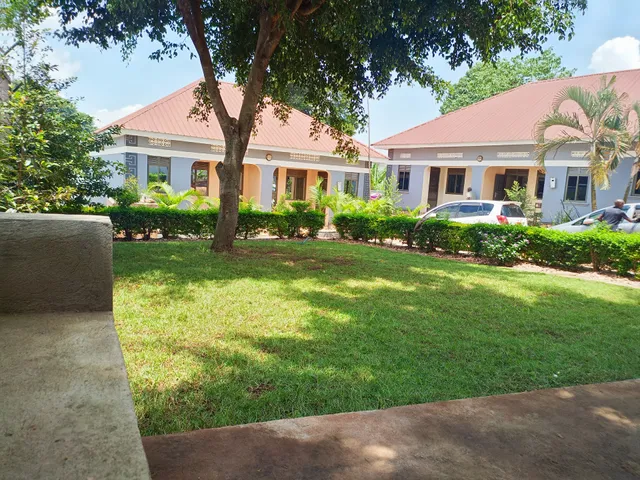 Kamfart Safari Lodge