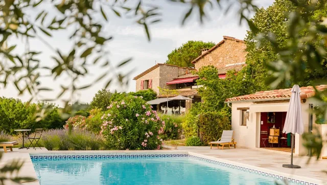 A Break In Sweetness : Stay Healing En Pleine Nature Au Pied Des Cévennes, Art-Thérapie, Équithérapie